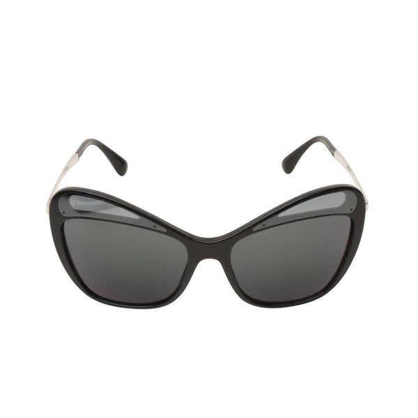 【大人気モデル】CHANEL sunglasses 芸能人着用 BLACK machinegunkelly with the Chanel 90s CC Logo Sunglasses from
