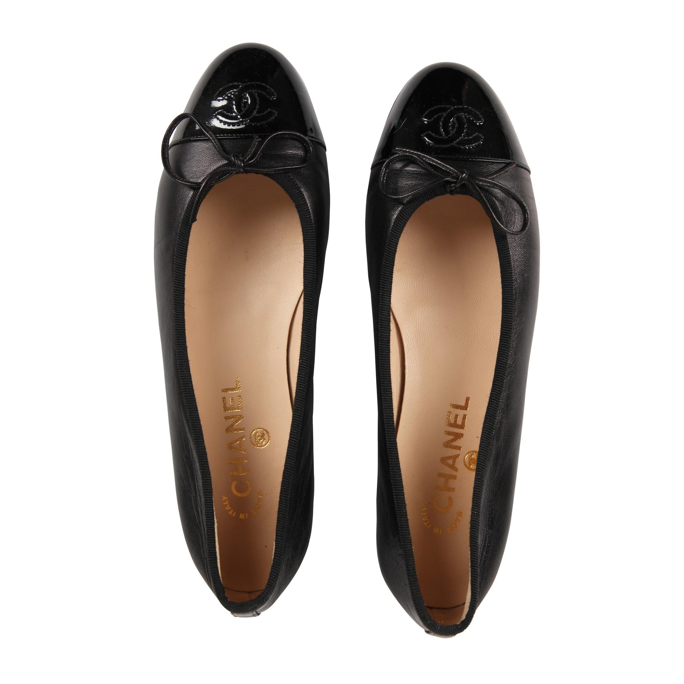 Chanel Black Two-tone Leather Ballet Flats - Size 38.5 EU/ 8.5 US
