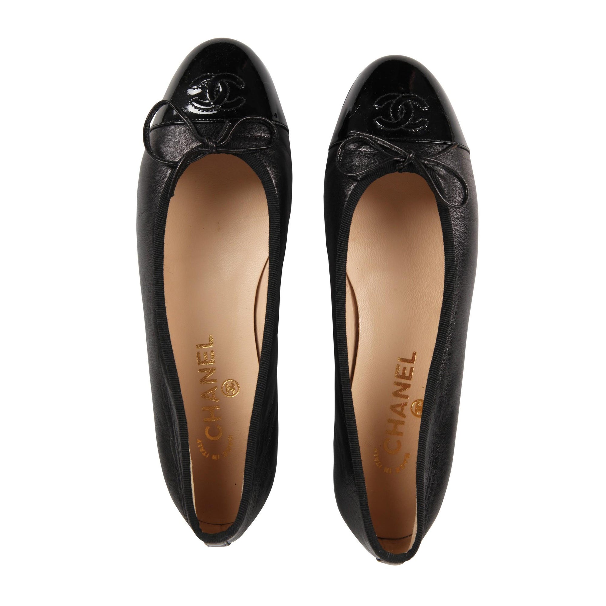 Chanel Black Two-tone Leather Ballet Flats - Size 38.5 EU/ 8.5 US