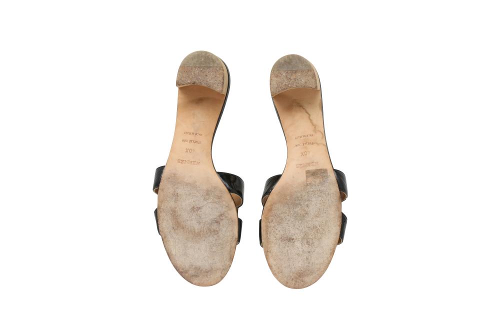 Hermès Black Oasis Heeled Sandal - Size 40.5 EU/ 10.5 US