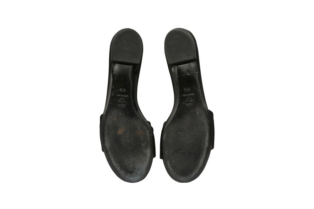 Chanel Black Embroidered Logo Slides - Size 41.5 EU / 11.5 US