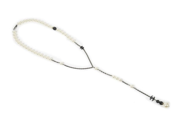 Chanel Pearl Sautoir Necklace with Double C’s Logo and Black Pearls