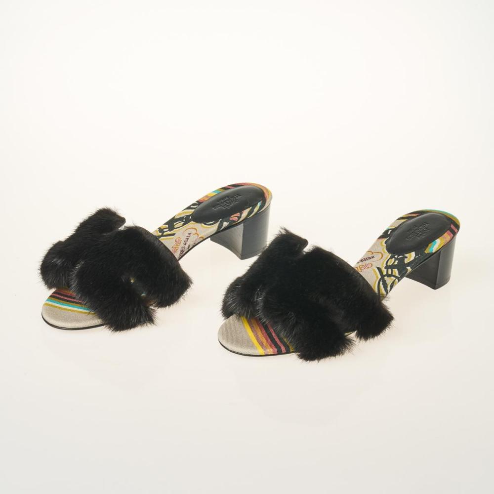Hermès Black Mink Oasis Sandals - Size 39 EU / 9 US