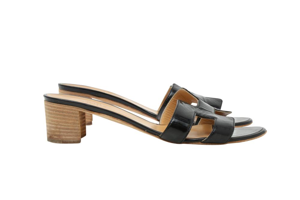 Hermès Black Oasis Heeled Sandal - Size 40.5 EU/ 10.5 US