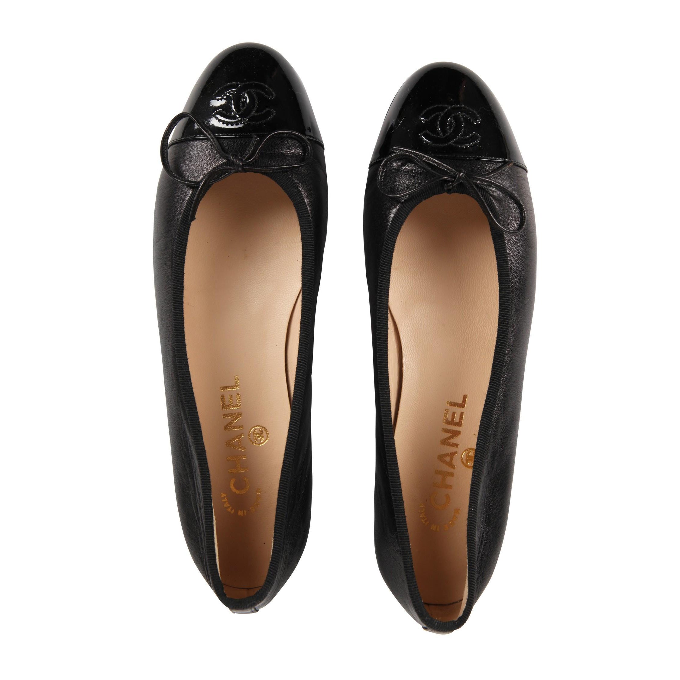 Leather ballet flats Chanel Black size 39.5 EU in Leather - 34261489