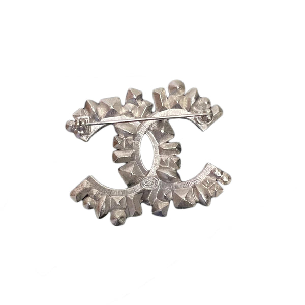 Cc pin & brooche Chanel Silver in Metal - 21050401