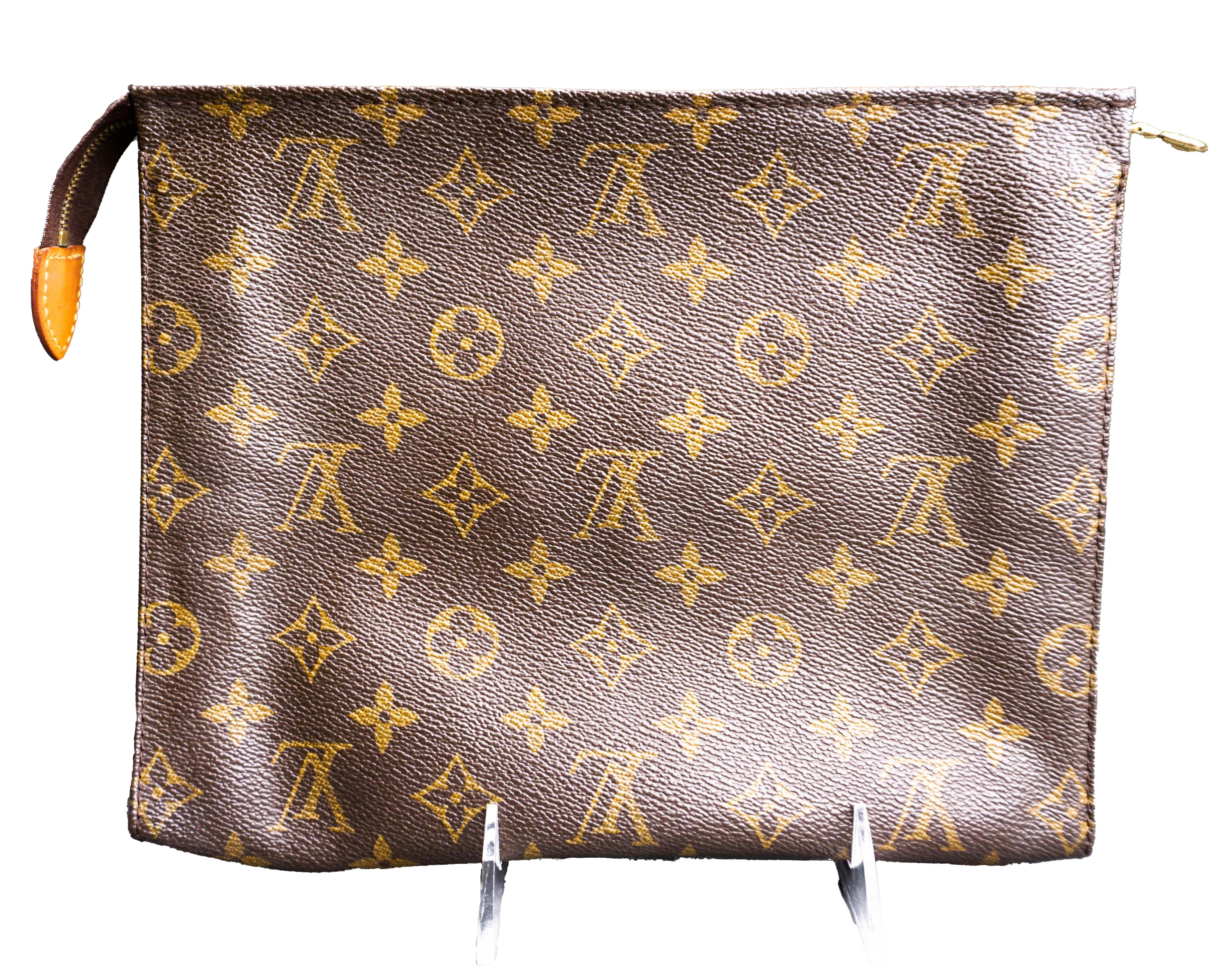 NEW LOUIS VUITTON TOILETRY POUCH ON CHAIN REVIEW, IS IT WORTH IT?