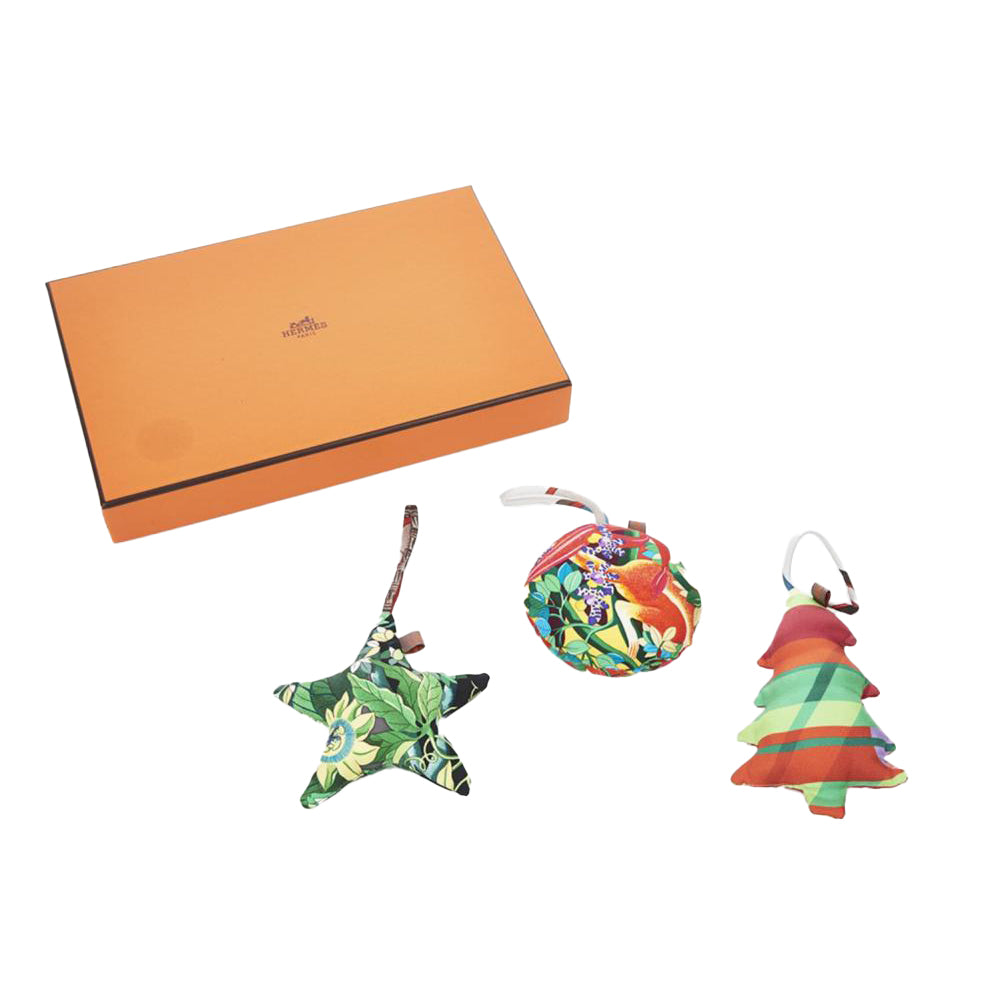 Hermès Petit H Christmas Tree Ornaments – Luxury GoRound