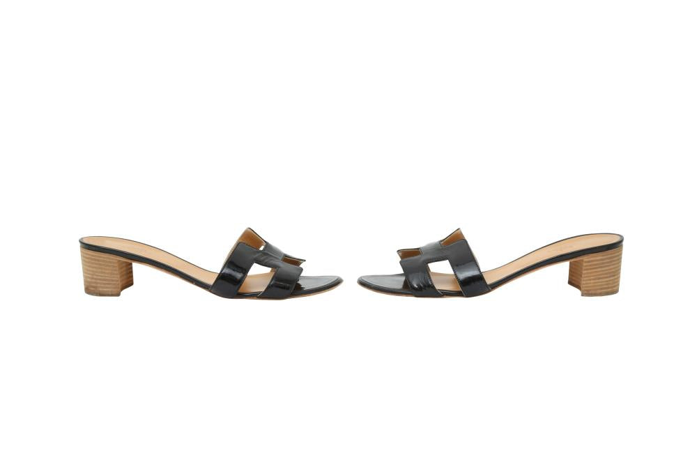 Hermès Black Oasis Heeled Sandal - Size 40.5 EU/ 10.5 US