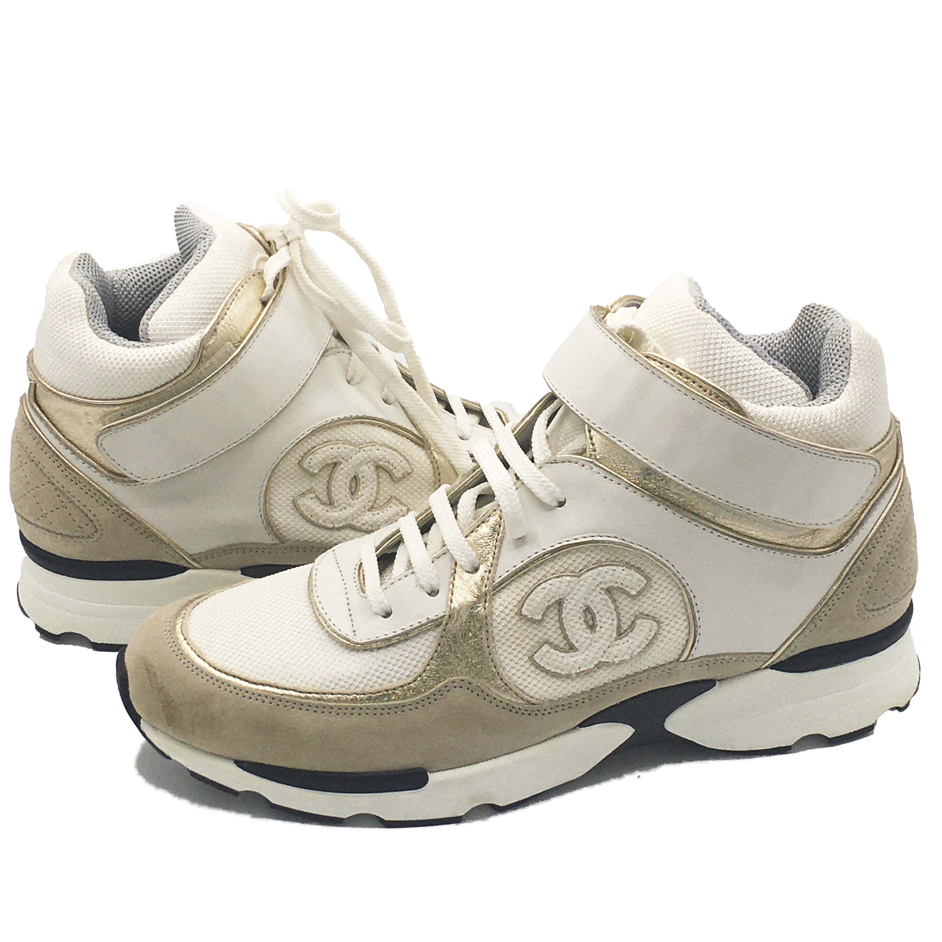CHANEL Suede Calfskin CC Sneakers 40 Beige Gold Black 173801