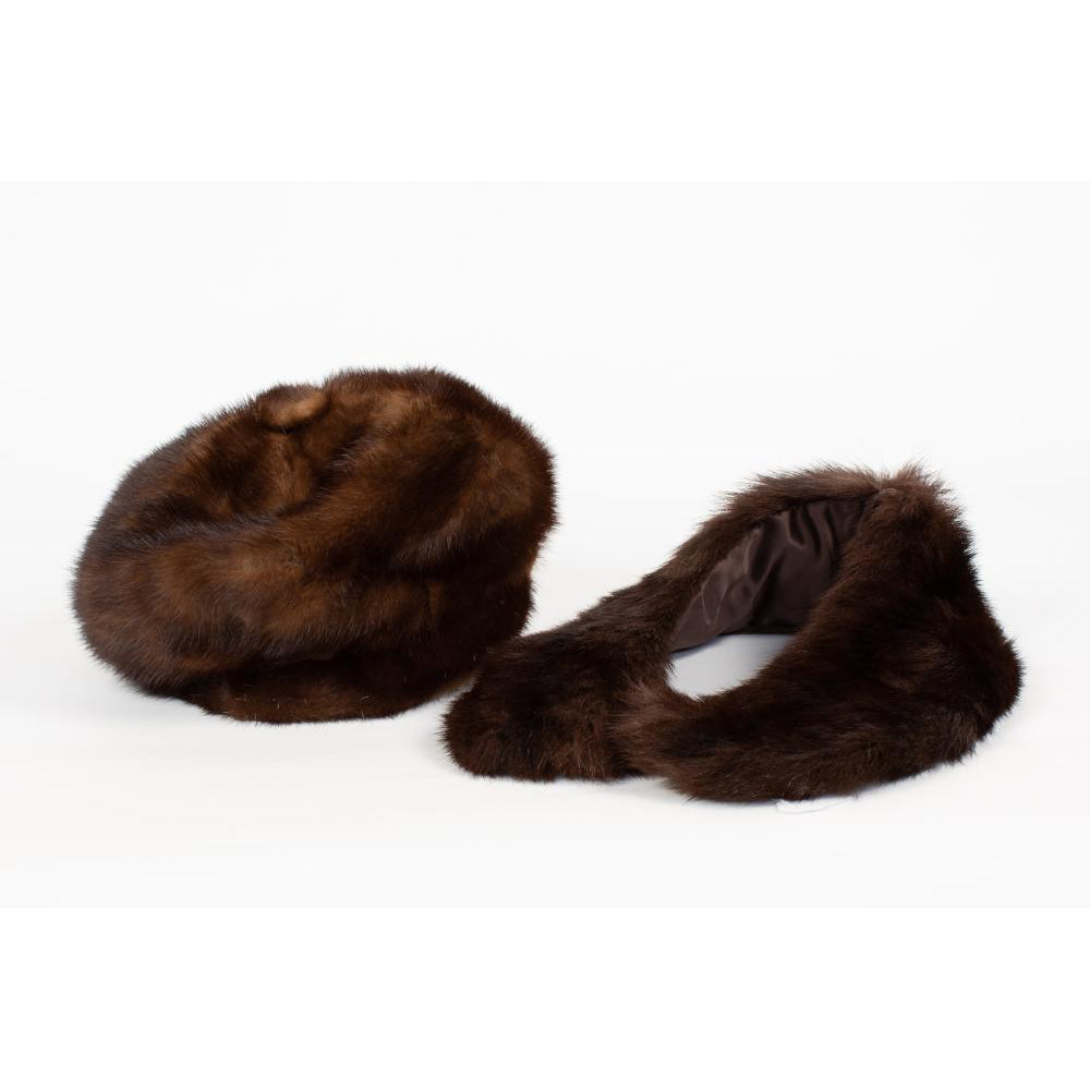 Mink Fur Jacket with Hat and Collar - Size 12